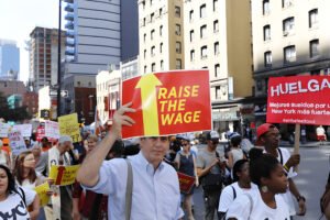 fast food workers minimum wage increase